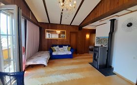 Cozy Chalet By Interlaken. Parking